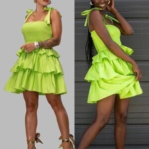 By Egreis Womens Bright Green Smocked Tiered Ruffle Sleeveless Dress Size Medium